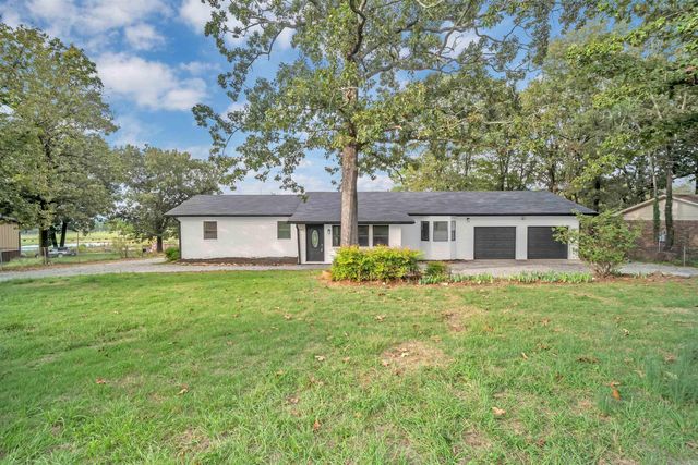 65 Pinter Ln, Morrilton, AR 72110