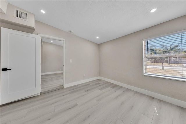 305 NE 8th Street, Pompano Beach, FL 33060