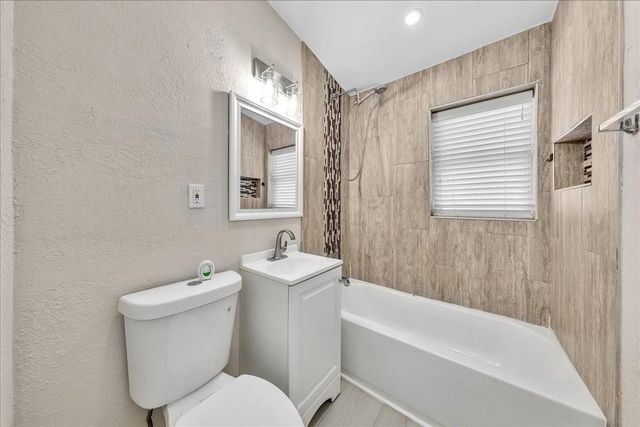 305 NE 8th Street, Pompano Beach, FL 33060