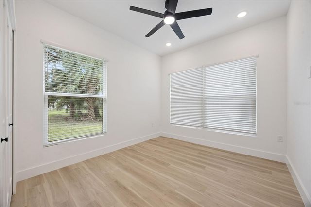 521 W HERRIOTT AVENUE, Oakland, FL 34760