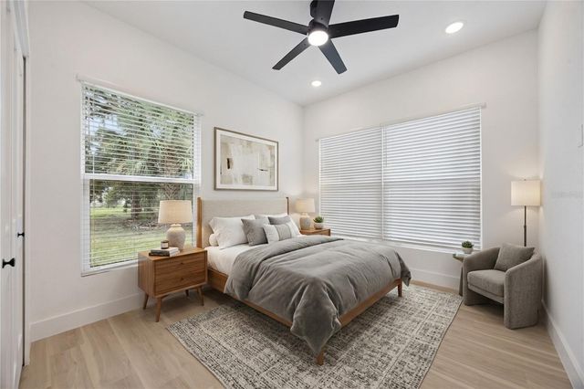 521 W HERRIOTT AVENUE, Oakland, FL 34760