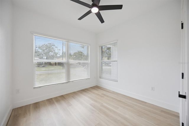 521 W HERRIOTT AVENUE, Oakland, FL 34760