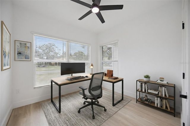 521 W HERRIOTT AVENUE, Oakland, FL 34760