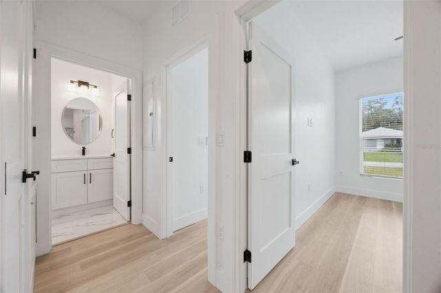 521 W HERRIOTT AVENUE, Oakland, FL 34760
