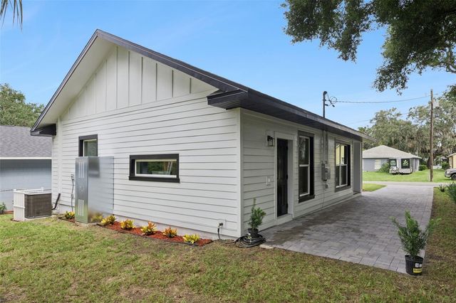 521 W HERRIOTT AVENUE, Oakland, FL 34760