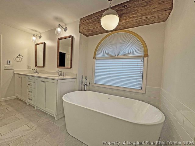 6 Sunset Drive, Whispering Pines, NC 28327