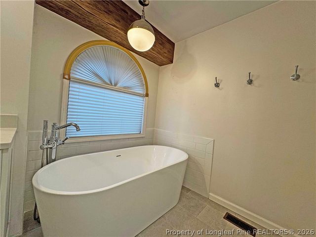 6 Sunset Drive, Whispering Pines, NC 28327