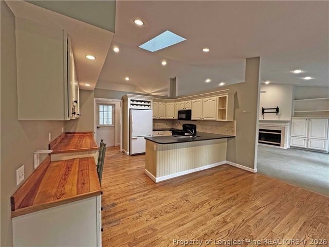 6 Sunset Drive, Whispering Pines, NC 28327