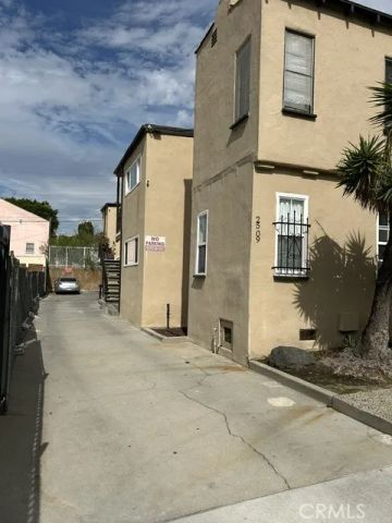 2507 W 4th, Los Angeles, CA 90057