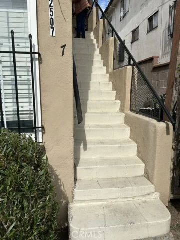2507 W 4th, Los Angeles, CA 90057