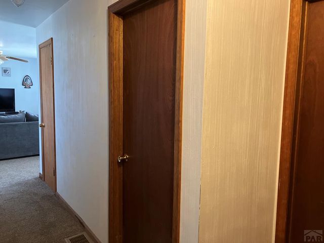 915 Maple Ave, La Junta, CO 81050