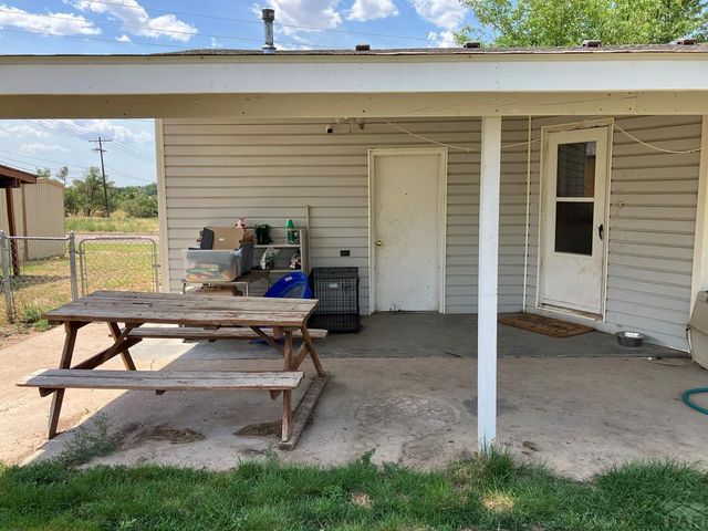 915 Maple Ave, La Junta, CO 81050