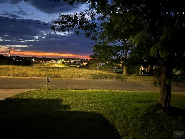 915 Maple Ave, La Junta, CO 81050