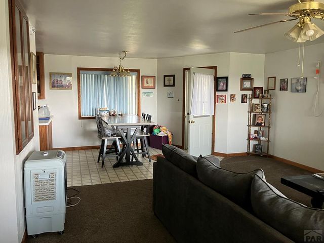 915 Maple Ave, La Junta, CO 81050