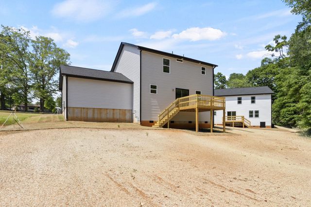 9 Lyman Lake Road, Lyman, SC 29365