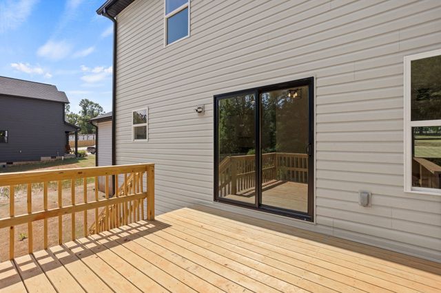 9 Lyman Lake Road, Lyman, SC 29365