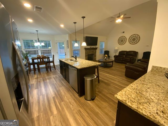 147 Evergreen Drive S, Barnesville, GA 30204