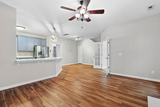 7492 Northgate Drive, Hanahan, SC 29410