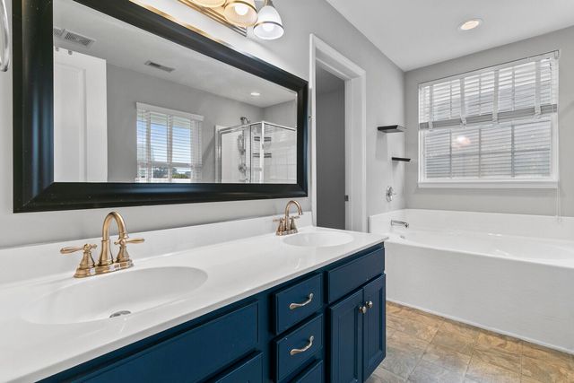 7492 Northgate Drive, Hanahan, SC 29410