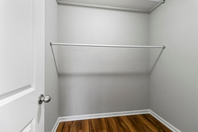 7492 Northgate Drive, Hanahan, SC 29410