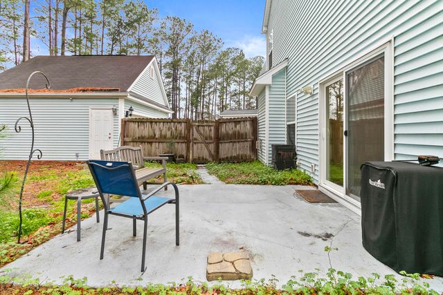 7492 Northgate Drive, Hanahan, SC 29410