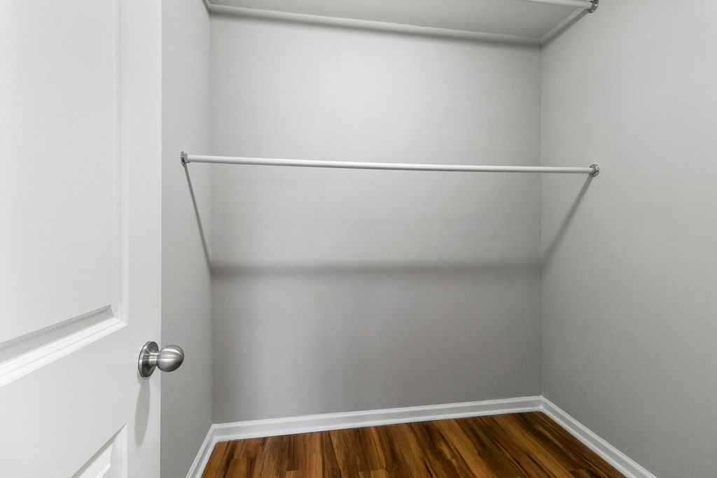 Image 40 of property listing at 7492 Northgate Drive, Hanahan, SC 29410