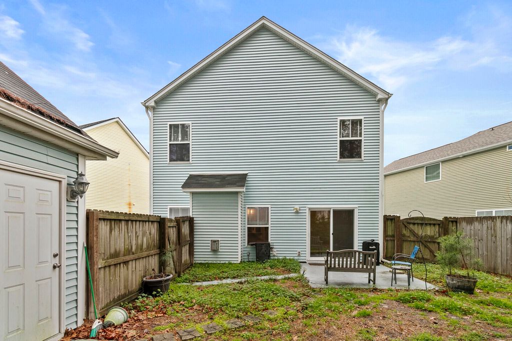 Image 45 of property listing at 7492 Northgate Drive, Hanahan, SC 29410