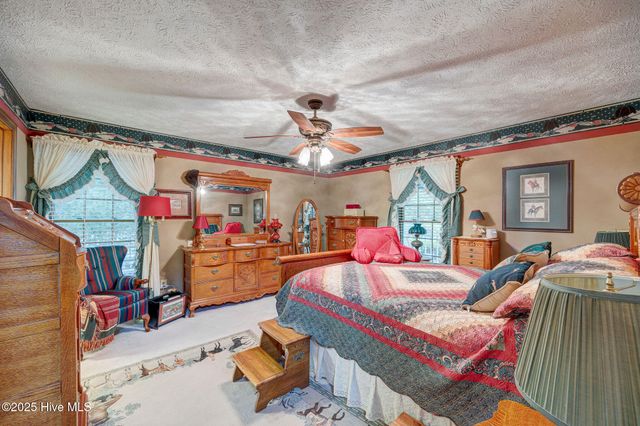 1101 Mcgirt Place, Wilmington, NC 28412