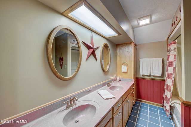 1101 Mcgirt Place, Wilmington, NC 28412