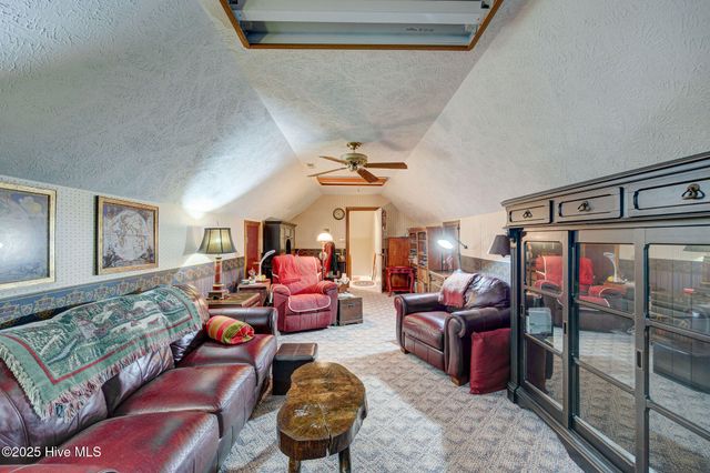 1101 Mcgirt Place, Wilmington, NC 28412