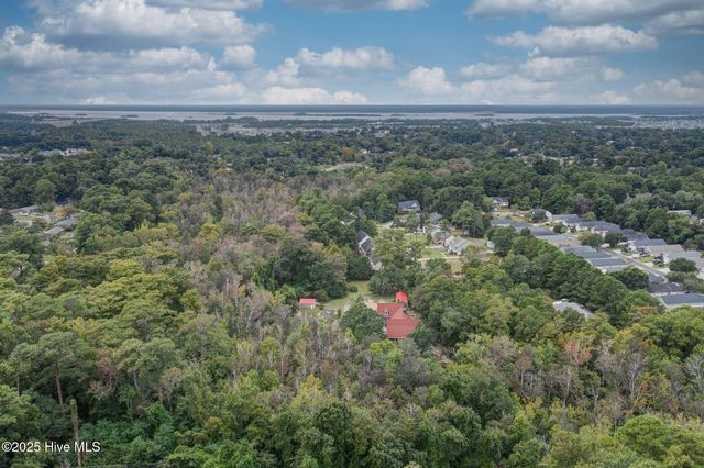 1101 Mcgirt Place, Wilmington, NC 28412