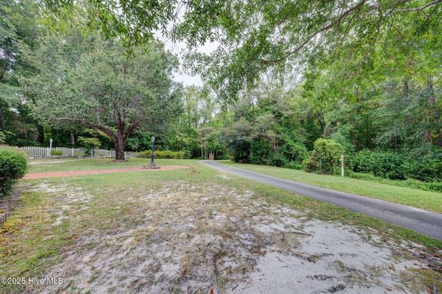 1101 Mcgirt Place, Wilmington, NC 28412