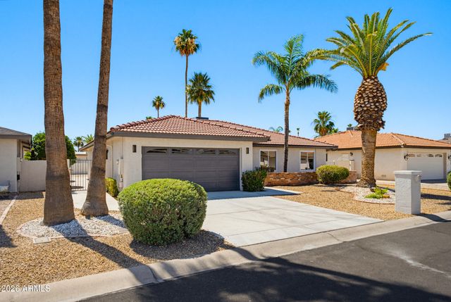 26405 S GREENCASTLE Drive, Sun Lakes, AZ 85248