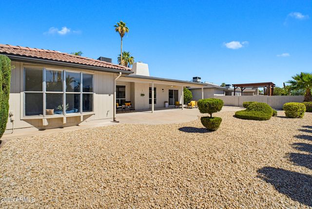 26405 S GREENCASTLE Drive, Sun Lakes, AZ 85248