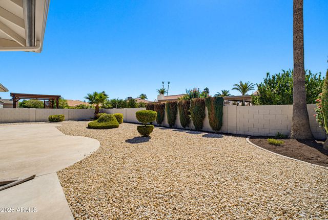 26405 S GREENCASTLE Drive, Sun Lakes, AZ 85248