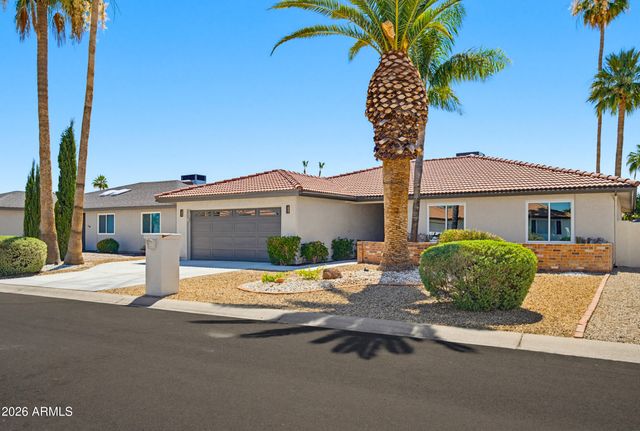 26405 S GREENCASTLE Drive, Sun Lakes, AZ 85248