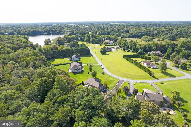 19 LAKE CREST DR, Milford, DE 19963
