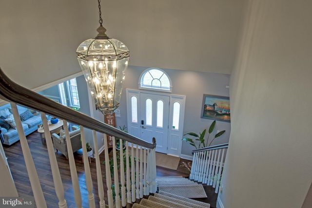 19 LAKE CREST DR, Milford, DE 19963
