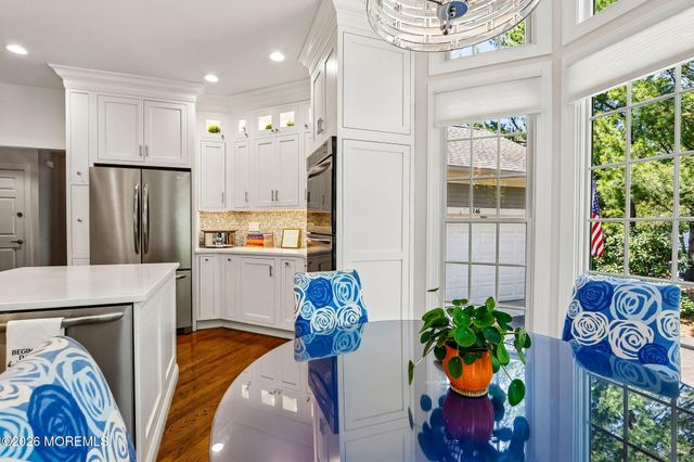 146 Silvermist Court, Little Silver, NJ 07739