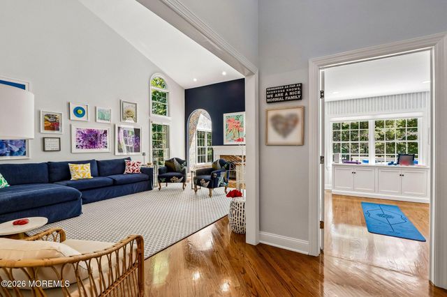 146 Silvermist Court, Little Silver, NJ 07739