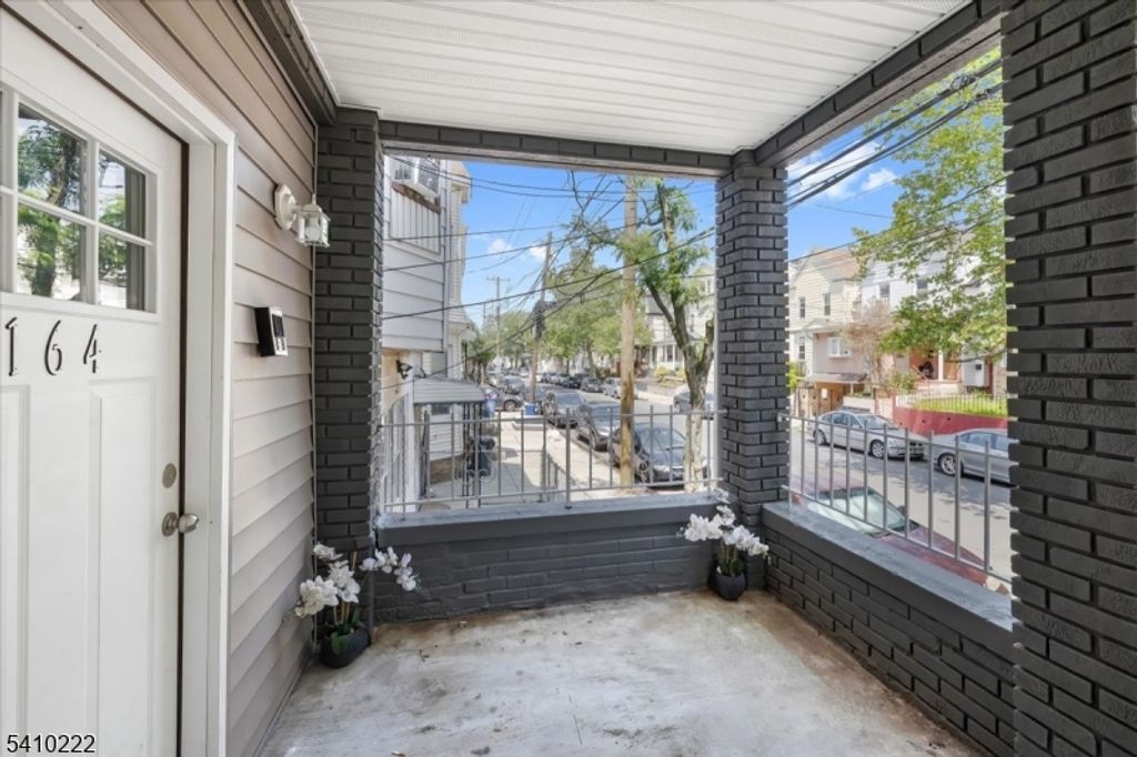164 Parker St, Newark City, NJ 07104 — photo 5