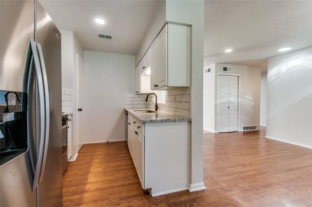 1213 Glenn Drive, Euless, TX 76039