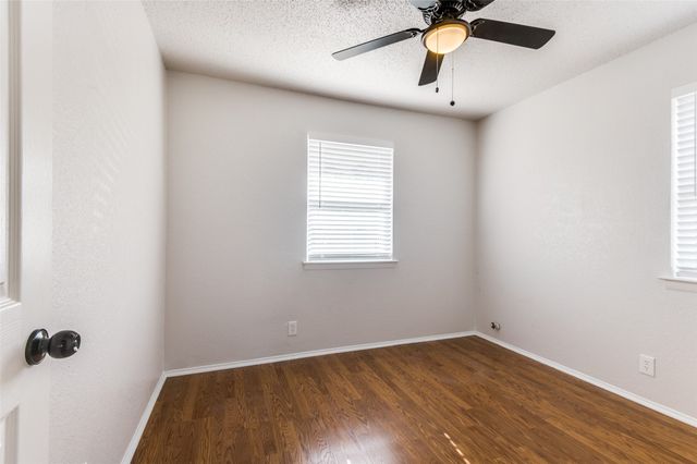 1213 Glenn Drive, Euless, TX 76039