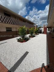 664 W 29th St 6, Hialeah, FL 33012