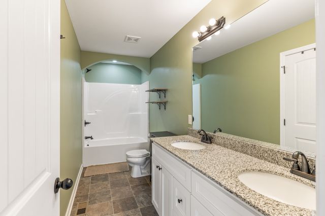 155 Poling Dr, Pulaski, TN 38478
