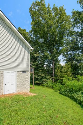 155 Poling Dr, Pulaski, TN 38478