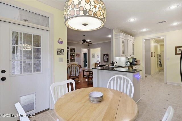 122 Addison Way, Canton, MS 39046