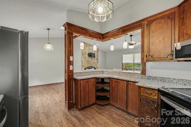 2114 Wilson Avenue, Charlotte, NC 28208