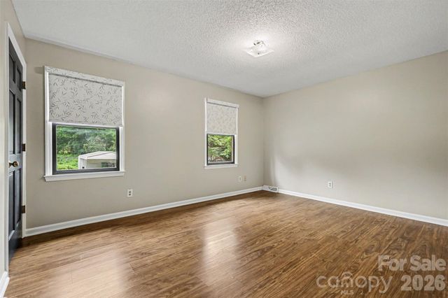 2114 Wilson Avenue, Charlotte, NC 28208