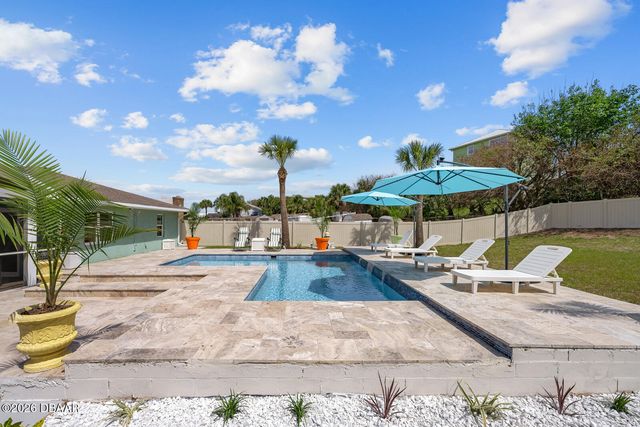1946 N Daytona Avenue, Flagler Beach, FL 32136